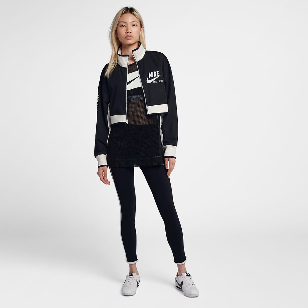Nike Sportswear Archive Cropped Top Track Jacket - Picture 2 of 5